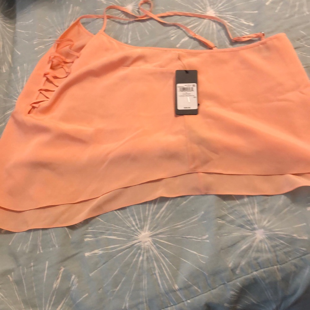 GUESS size L, color Prairie Sunset top - Picture 3 of 4